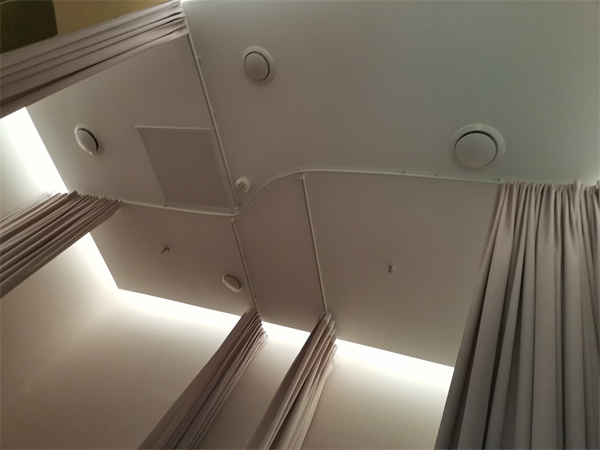 宜君家居百葉簾,宜君家居電動窗簾,宜君家居臺布、椅套,湖南宜君家居有限公司